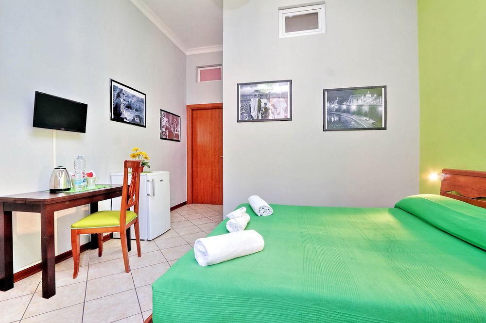 Lucky Domus Rooms Roma Dış mekan fotoğraf