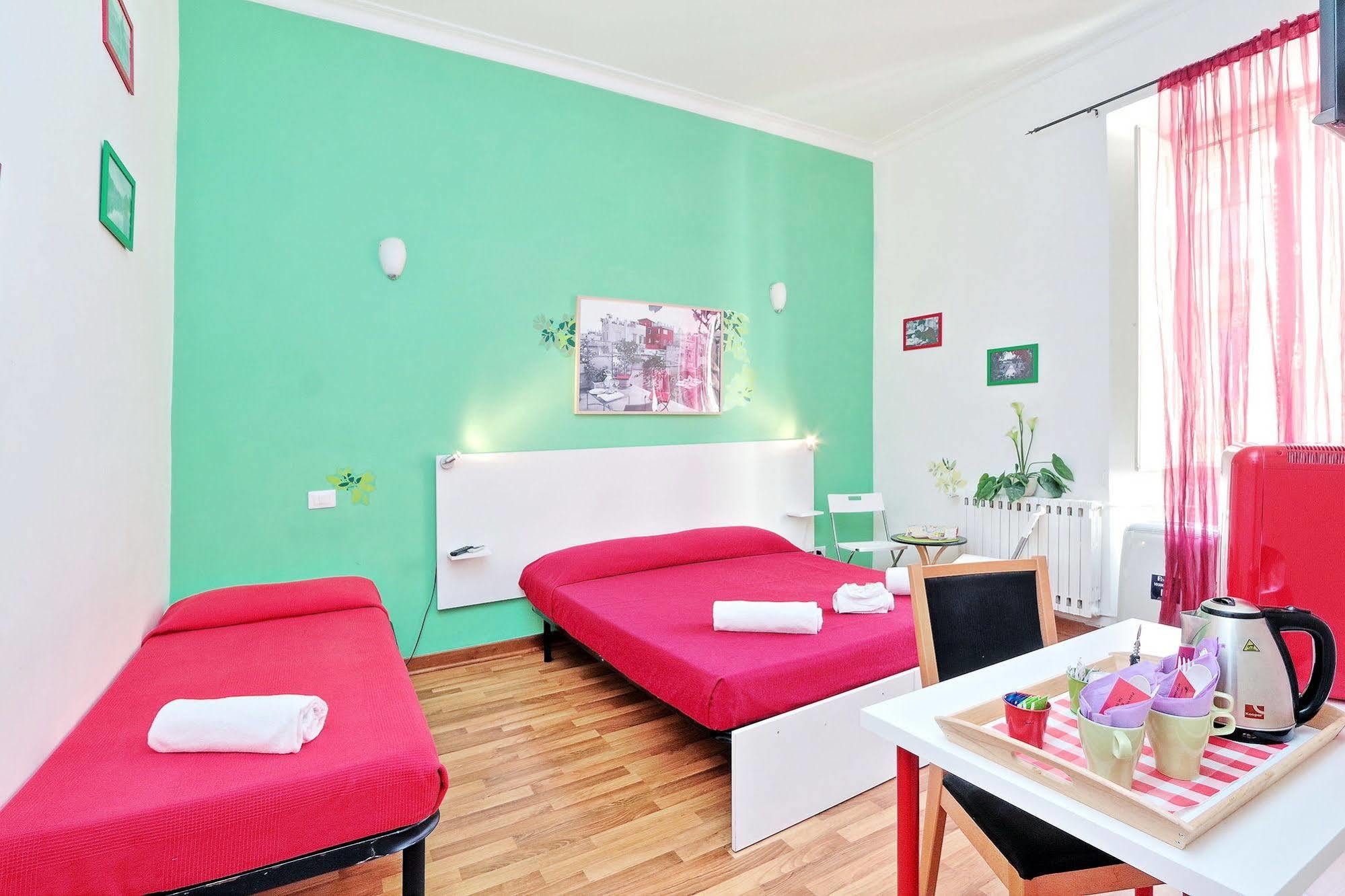 Lucky Domus Rooms Roma Dış mekan fotoğraf